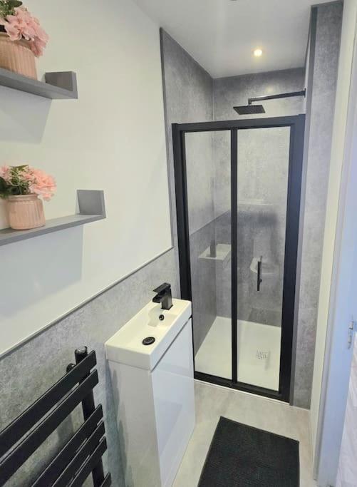 Modern Duplex Penthouse Panoramic Views & Parking Apartment Брадфорт Екстериор снимка